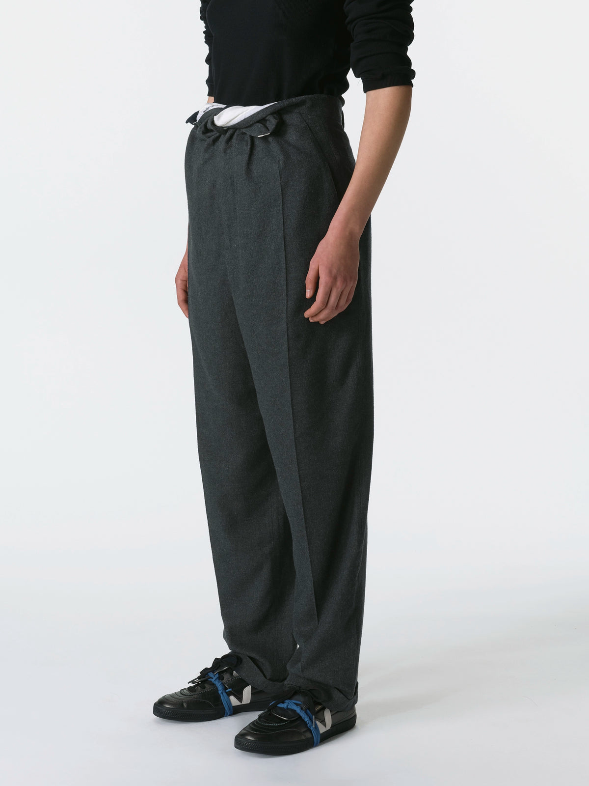 Nodo Pants Grey
