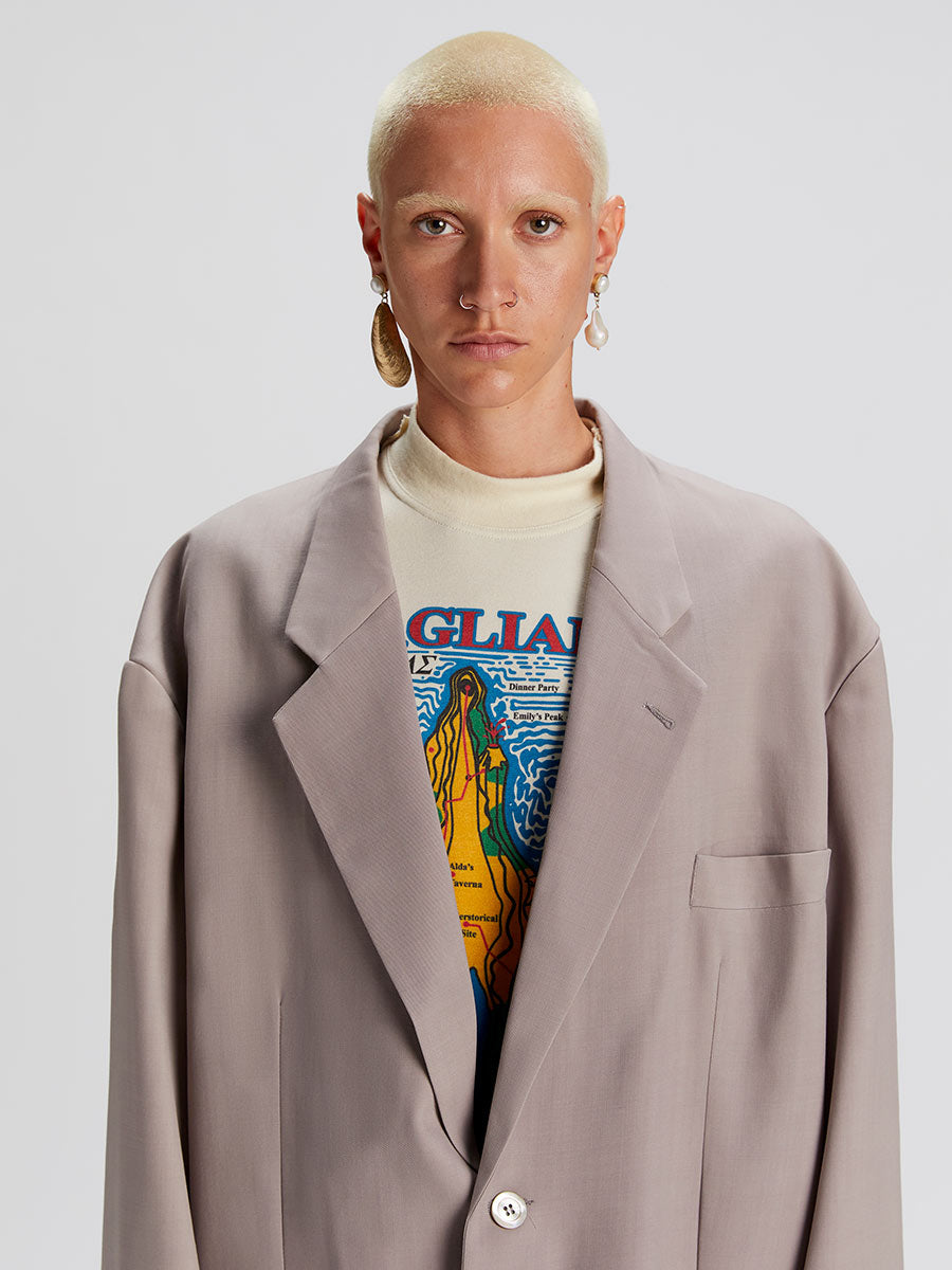 A Big Monopetto Defeated Pink