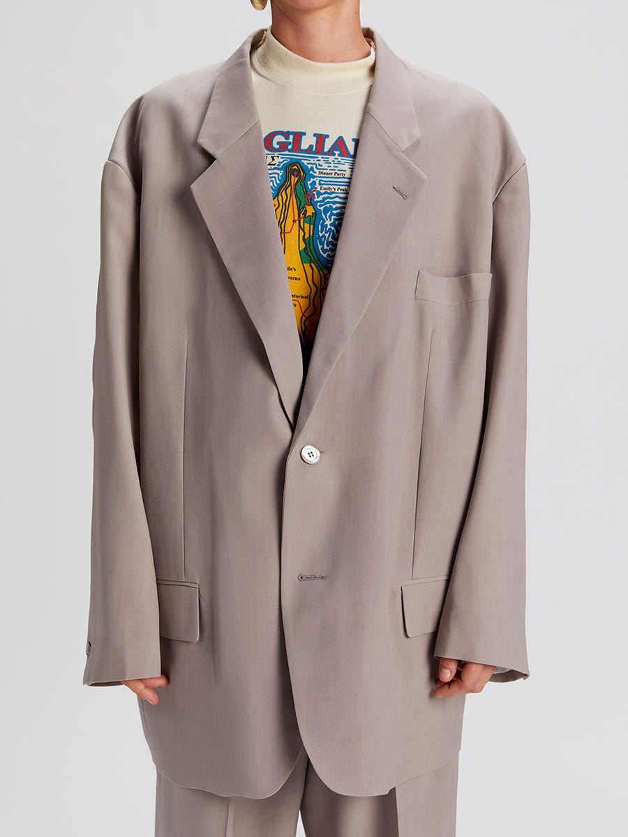 A Big Monopetto Defeated Pink