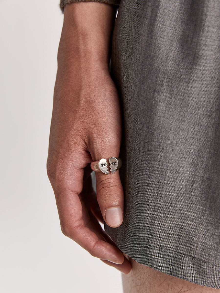Mini Broken Heart Ring Silver