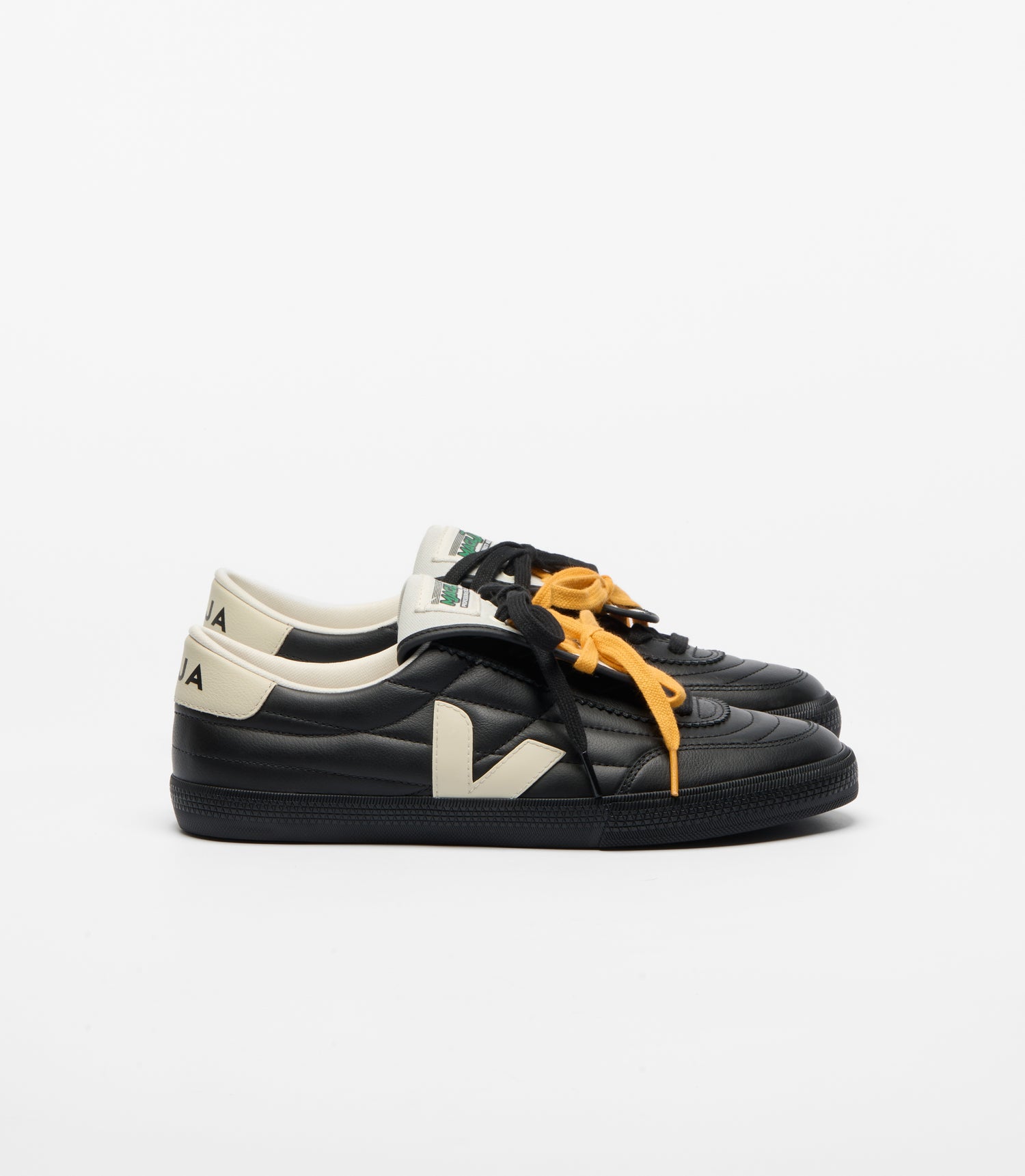 Magliano x Veja Panenka Black
